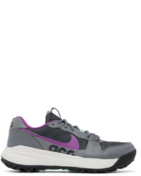 Chaussures de sport en cuir gris foncé Nike