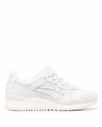 Chaussures de sport en cuir grises Asics