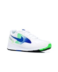 Chaussures de sport en cuir imprimées blanches Nike