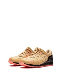 Chaussures de sport en cuir marron clair Asics