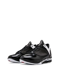 Chaussures de sport en cuir noires Jordan