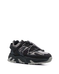 Chaussures de sport en cuir noires Iceberg