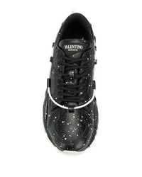 Chaussures de sport en cuir noires Valentino
