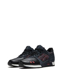 Chaussures de sport en cuir noires Asics