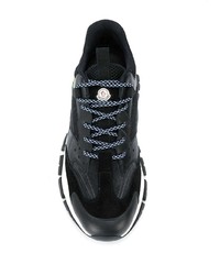 Chaussures de sport en cuir noires Moncler