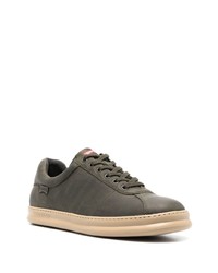 Chaussures de sport en cuir olive Camper