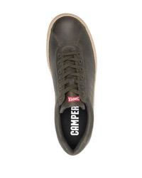 Chaussures de sport en cuir olive Camper