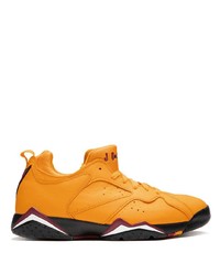 Chaussures de sport en cuir orange Jordan
