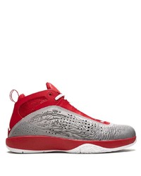 Chaussures de sport en cuir rouges Jordan