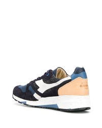 Chaussures de sport en daim bleu marine Diadora