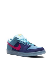 Chaussures de sport en daim bleu marine Nike