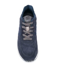 Chaussures de sport en daim bleu marine Hogan