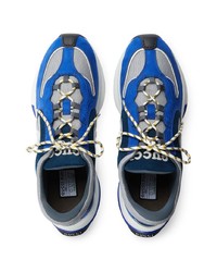 Chaussures de sport en daim bleues Gucci