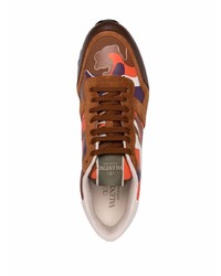 Chaussures de sport en daim camouflage marron Valentino Garavani