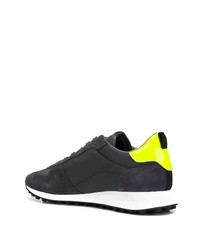 Chaussures de sport en daim gris foncé DSQUARED2