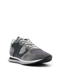 Chaussures de sport en daim grises Philippe Model Paris