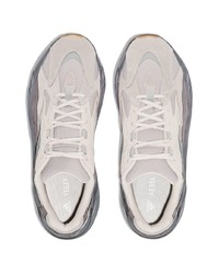 Chaussures de sport en daim grises adidas YEEZY