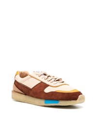 Chaussures de sport en daim marron Clarks Originals