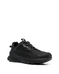 Chaussures de sport en daim noires Moncler