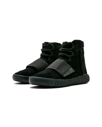 Chaussures de sport en daim noires adidas YEEZY