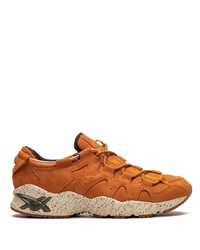 Chaussures de sport en daim orange Asics