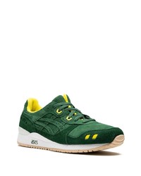 Chaussures de sport en daim vert foncé Asics