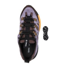 Chaussures de sport en daim violet clair Oamc