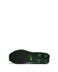 Chaussures de sport en toile noires Nike