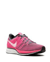 Chaussures de sport fuchsia Nike