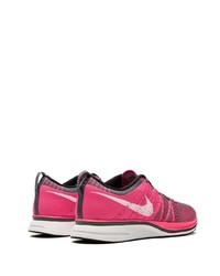 Chaussures de sport fuchsia Nike