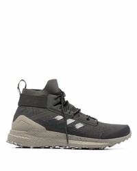 Chaussures de sport gris foncé adidas