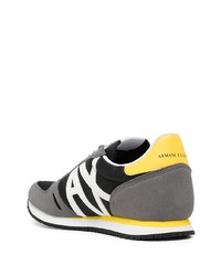 Chaussures de sport gris foncé Armani Exchange