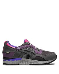 Chaussures de sport gris foncé Asics