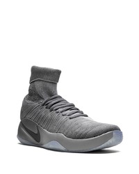 Chaussures de sport gris foncé Nike