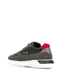 Chaussures de sport gris foncé Hogan