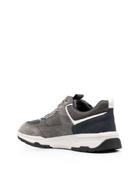 Chaussures de sport gris foncé Geox