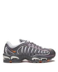 Chaussures de sport gris foncé Nike