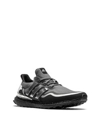 Chaussures de sport gris foncé adidas