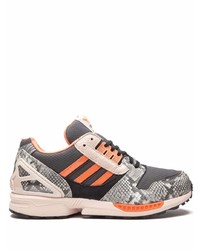 Chaussures de sport gris foncé adidas