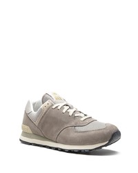 Chaussures de sport grises New Balance