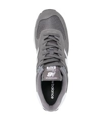 Chaussures de sport grises New Balance