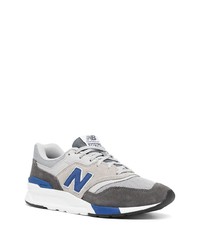 Chaussures de sport grises New Balance