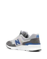 Chaussures de sport grises New Balance