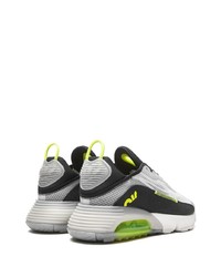 Chaussures de sport grises Nike