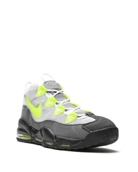 Chaussures de sport grises Nike