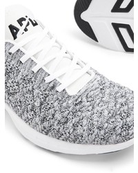 Chaussures de sport grises APL Athletic Propulsion Labs