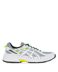 Chaussures de sport grises Asics