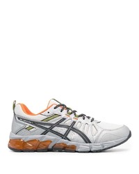 Chaussures de sport grises Asics