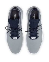 Chaussures de sport grises Fendi
