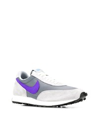 Chaussures de sport grises Nike